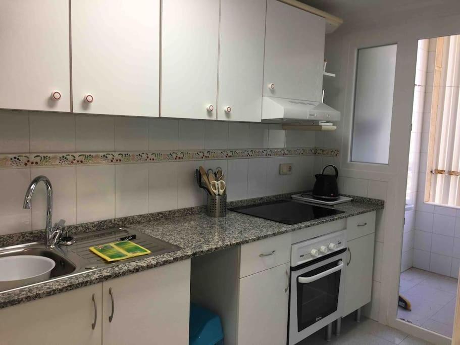 Apartamento Segunda Linea De Playa Con Piscina إل ألتيت المظهر الخارجي الصورة